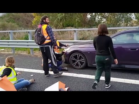 Roma, automobilista infuriato investe due attivisti di Ultima generazione per rompere il blocco…