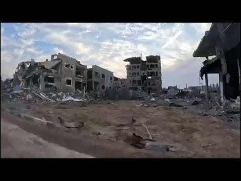 Dentro Gaza, tra il fumo nero dei bombardamenti e le zone distrutte dove non c’è più popolazione…