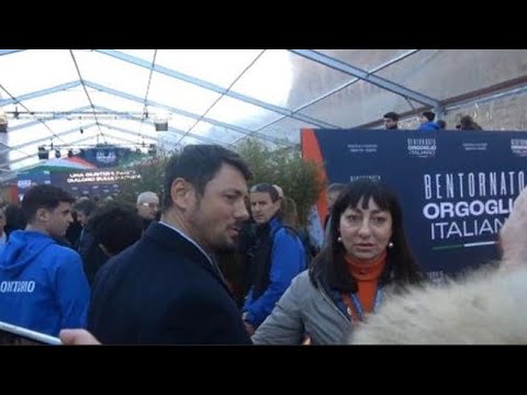 Andrea Giambruno, ex compagno della premier Giorgia Meloni, a sorpresa ad Atreju