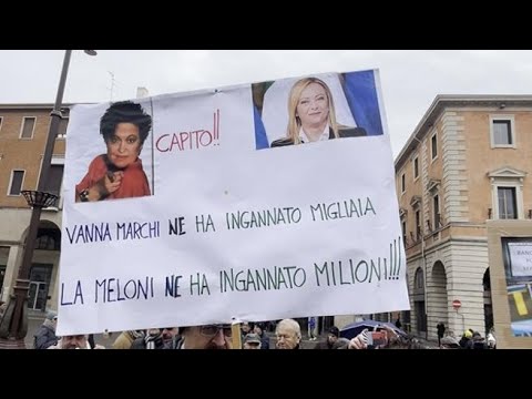 Forlì, presidio in piazza contro Meloni e von der Leyen