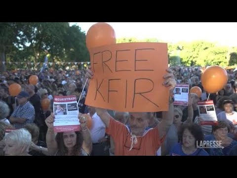 Gaza: «Free Kfir», parenti e amici ne chiedono il rilascio nel giorno del compleanno