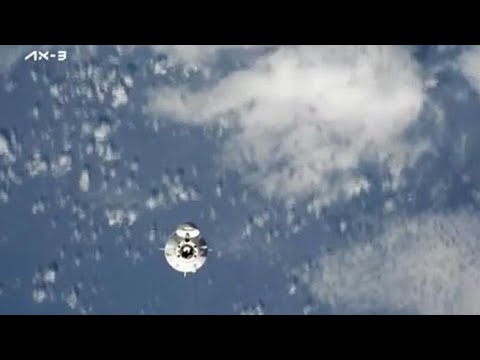 L’arrivo della navicella Crew Dragon alla Stazione Spaziale Internazionale: inizia la missione…