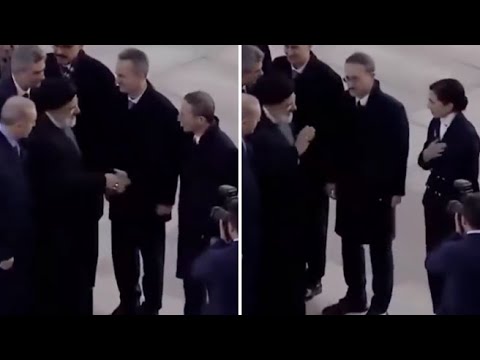 Il presidente iraniano Raisi in Turchia: saluta il corpo diplomatico ma rifiuta di stringere la…