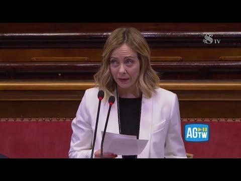 Italia-Africa, Meloni: «Intendiamo dichiarare guerra agli scafisti del terzo millennio»