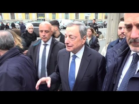 Milano, Mario Draghi incontra i top manager europei: «Qui per ascoltare»