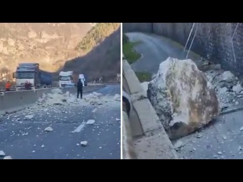 Frana in Valsugana, il video del masso che occupa un’intera carreggiata