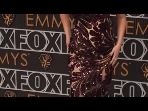 Il red carpet degli #EmmyAwards: da Sabrina Impacciatore a Selena Gomez