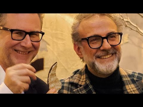 Fabio Fazio e Massimo Bottura “firmano” un uovo di Pasqua all’essenza di limone e rosmarino