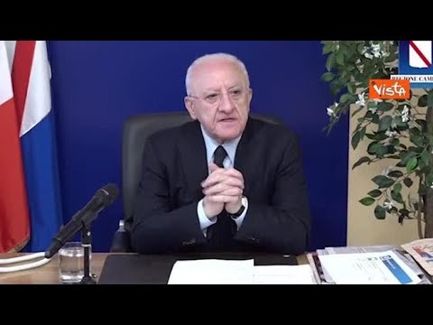 De Luca: «Io sono un artigiano della politica, mica uno statista come Meloni»