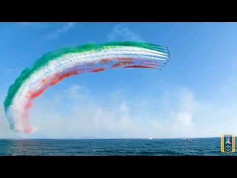 Frecce Tricolori, dal briefing alla colazione: i «Top Gun» italiani come non li avete mai visti