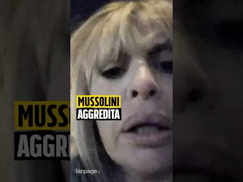 Alessandra Mussolini colpita con una stampella: “Mi hanno aggredita e insultata” #shorts