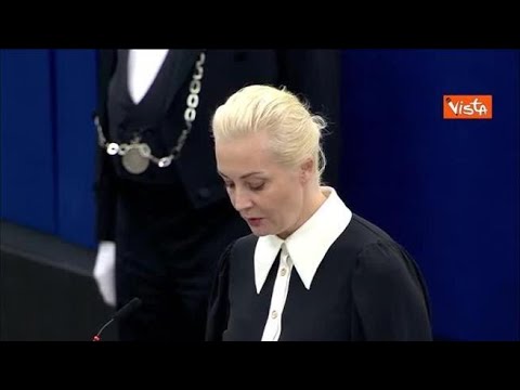 La moglie di Navalny: «Putin deve rispondere di ciò che ha fatto a mio marito»