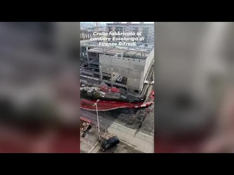Il video dopo il crollo nel cantiere dell’Esselunga a Firenze, il testimone: «Si è sentito un…