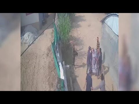 Israele diffonde un video di Shiri Bibas con i figli piccoli nei primi giorni della guerra