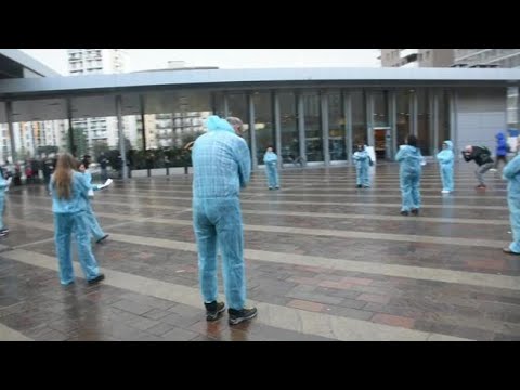 Sesto San Giovanni, il flash mob per rievocare gli scioperi che nel 1944 bloccarono le fabbriche