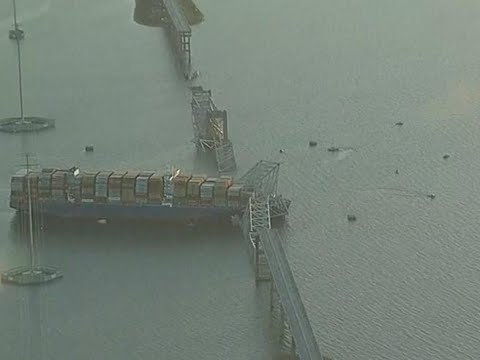Baltimora, le immagini dall’alto del ponte crollato