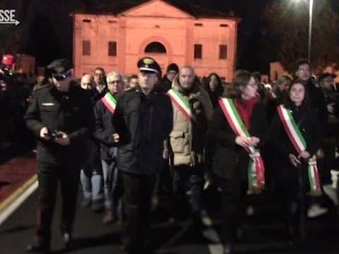 La fiaccolata a Novellara in ricordo di Saman