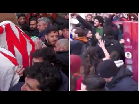 Tensioni alla manifestazione pro Palestina alla Sapienza: gli studenti forzano il blocco ed…