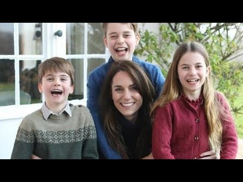 Cosa non torna nella foto di Kate Middleton pubblicata dopo la malattia e ritirata dalla agenzie…