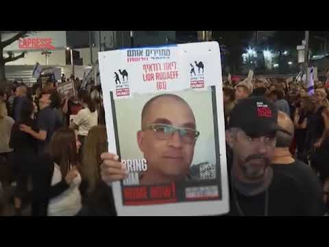 Migliaia in piazza a Tel Aviv: la folla chiede nuove elezioni e il rilascio degli ostaggi