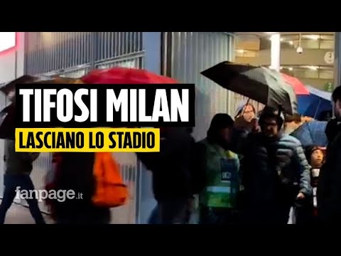 I tifosi del Milan lasciano lo stadio prima della fine del derby: l’inter è campione d’Italia