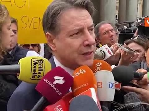 Conte: “Caso Santanchè sta disonorando le istituzioni”