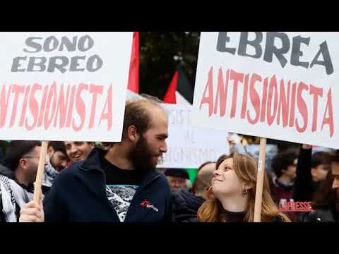 25 aprile, gli studenti contestano Parenzo sotto gli studi di La7: il video