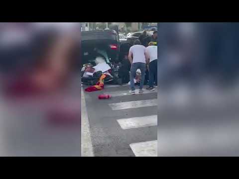 L’auto con a bordo il ministro israeliano Ben Gvir si ribalta ad un incrocio: portato in ospeda…