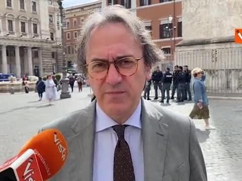 Bonelli (Avs): “Incomprensibile scelta di Conte di interrompere primarie a Bari”