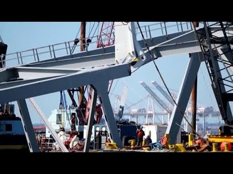 Baltimora, smontata una sezione del Francis Scott Key Bridge