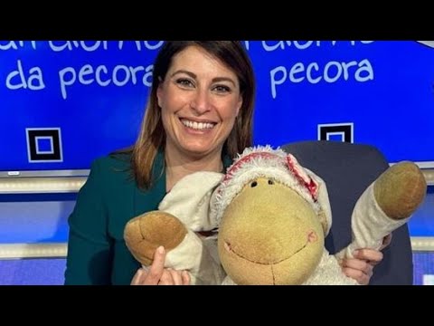 Elisabetta Piccolotti: «Io la “moglie di…”? Ho pensato di divorziare da Fratoianni per gli…