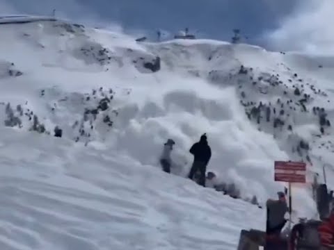 Il video dell’enorme valanga sulla stazione sciistica di Zermatt, in Svizzera
