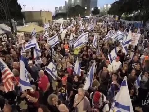 Gerusalemme, prosegue la protesta contro il governo: in migliaia in piazza chiedono un accordo…
