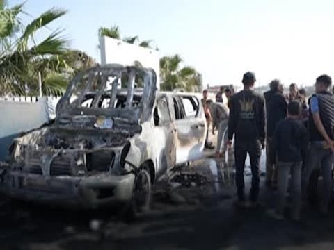 Gaza, operatori umanitari uccisi: le carcasse delle auto colpite