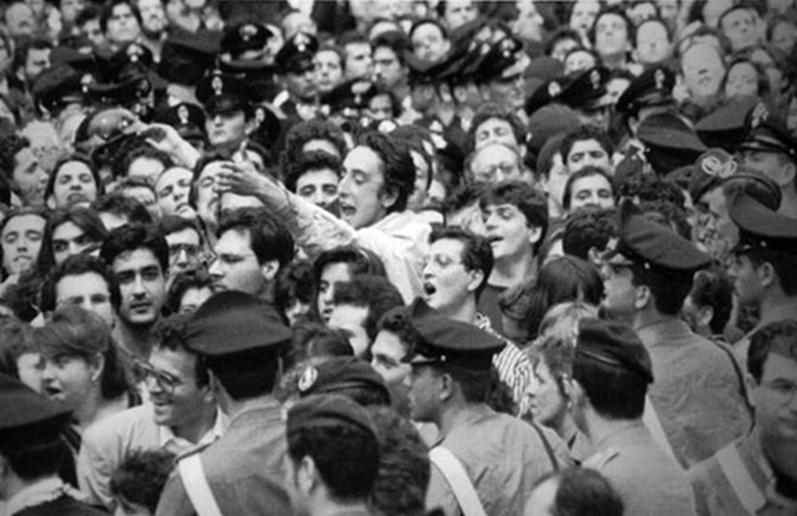 La rabbia di Palermo ai funerali di Falcone – Martin Lutero, vivo o morto – Il fenomeno Guerre Stellari