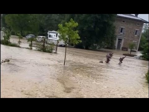 Il video dell’esondazione del torrente Samoggia: gli allagamenti a Bazzano e Monteveglio (Bologna)