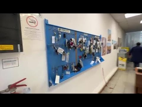 Firenze, in viaggio tra gli oggetti smarriti (e le loro storie)