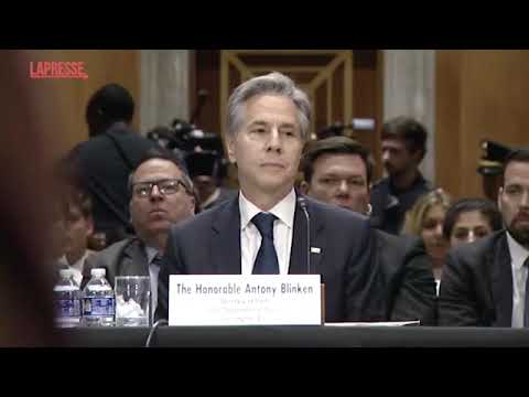 Blinken contestato al Senato Usa: manifestanti interrompono il suo intervento