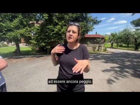 La residente di Ponte di Nona: «Vai a fare la spesa e vieni ammazzata. Abbiamo paura»