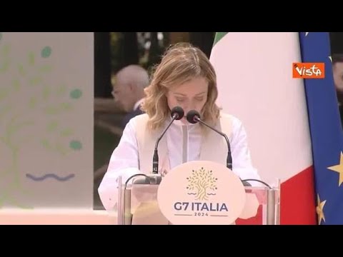 Meloni a Caivano: “Abbiamo mantenuto l’impegno preso”