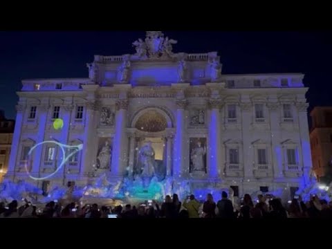 Tennis: giochi di luci sulla Fontana di Trevi per festeggiare gli Internazionali d’Italia