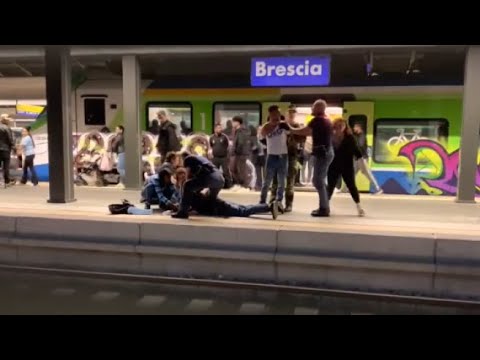 Lite nella stazione di Brescia, tre identificati dalla polizia