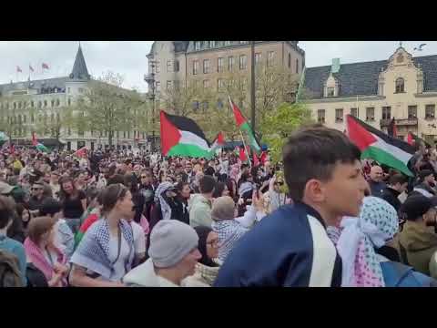 Centinaia in piazza a Malmö, protestano per Gaza e contro la partecipazione di Israele a Eurovision