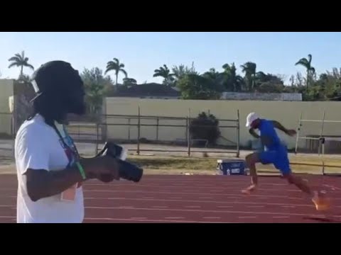 Atletica, Marcell Jacobs prova la partenza aspettando i 100 metri di Roma del 18 maggio