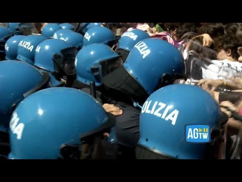 Stati Generali Natalità, scontri tra polizia e studenti a Roma
