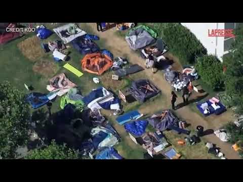 Manifestanti pro-Gaza smantellano accampamento all’Università di Berkeley