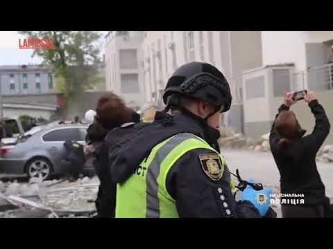 Ucraina, decine di feriti nei bombardamenti russi sul centro di Kharkiv