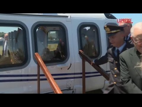 G7, l’arrivo di Papa Francesco accolto da Meloni