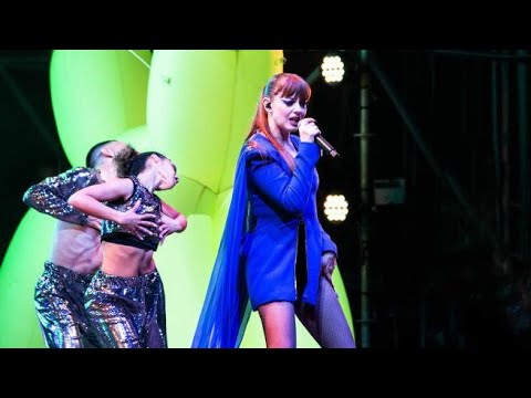 Annalisa, madrina del Roma Pride, chiude con il suo concerto la manifestazione