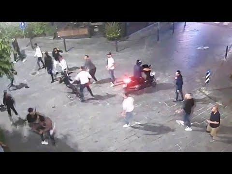 Cantù, violenta rissa a colpi di bottiglia tra 50 persone: tre feriti gravi